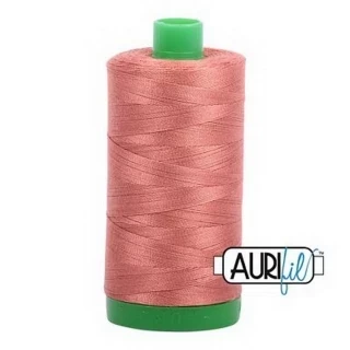 Aurifil Cotton Mako Thread 40wt 1000m 6ct CINNABAR Photo