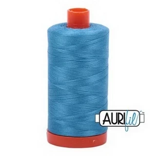 Cotton Mako Thread 50wt 1300m 6ct BRIGHT TEAL BOX06 Photo