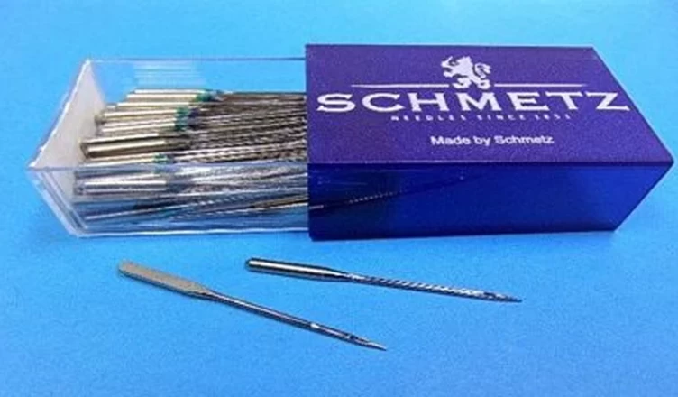 Schmetz Universal Needles - Box of 100 - Size 90/14 Banner Photo