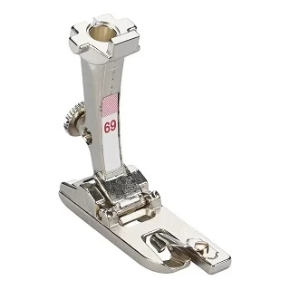 Bernina Roll Hemmer 4mm Foot #69 Photo