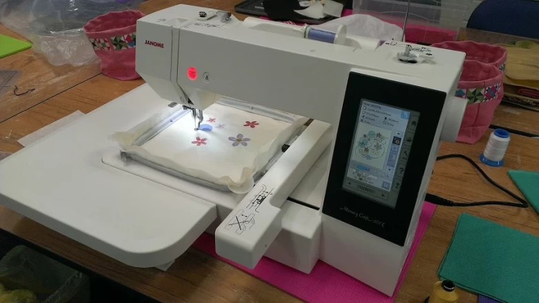 Janome Memory Craft 500E Banner Photo