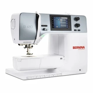 Bernina 480 Sewing Machine Photo
